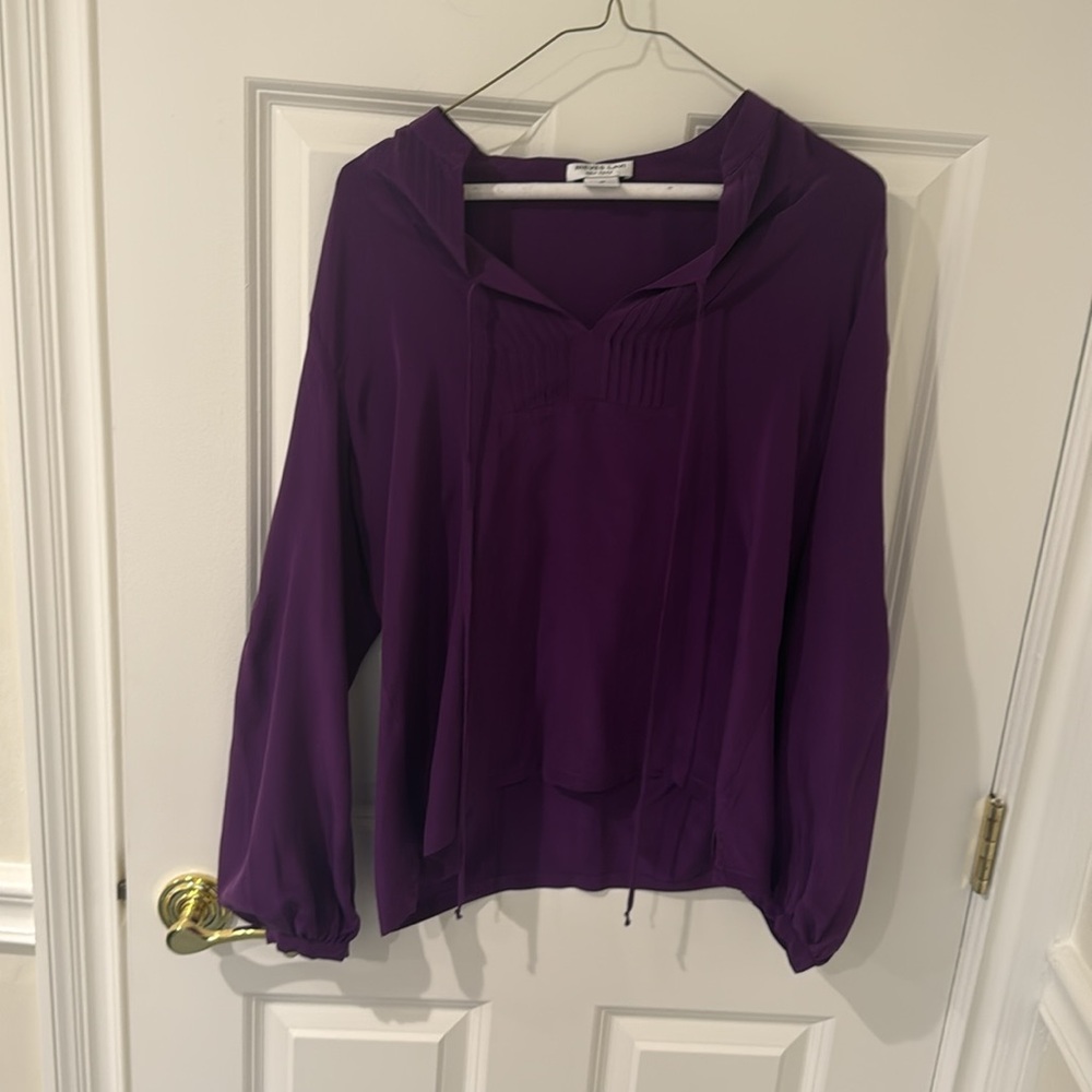 Nieves Lavi New York 100% Silk Blouse Plum Purple Size Medium